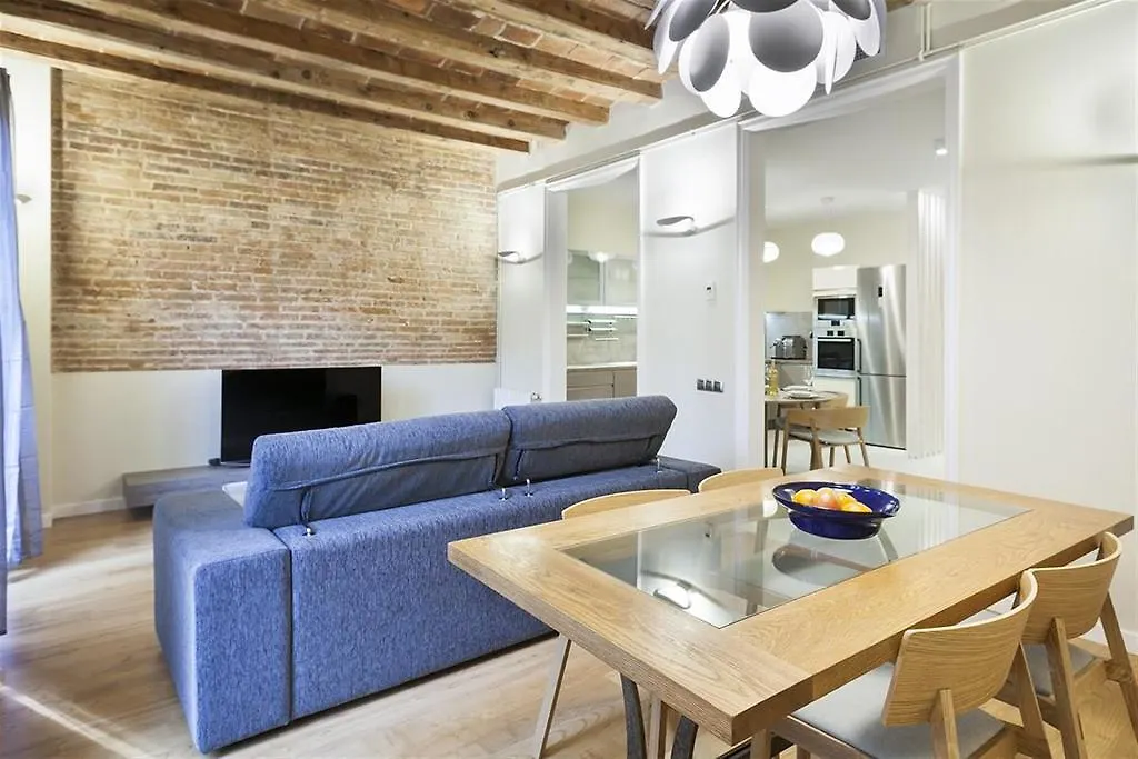 Alcam Trafalgar Apartment